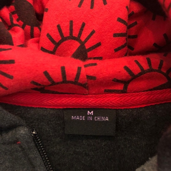 Tim McGraw Official Tour Merch Hoodie - Picture 5 of 7